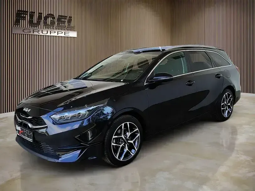 Gebraucht Kia Ceed Sportswagon 160 PS (117 kW) 2023 Schwarzmet. Kombi