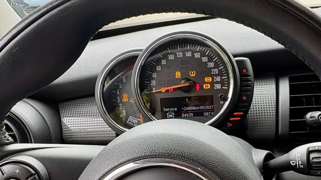 Gebraucht Mini ONE 102 PS (75 kW) 2017 Schwarz Kleinwagen