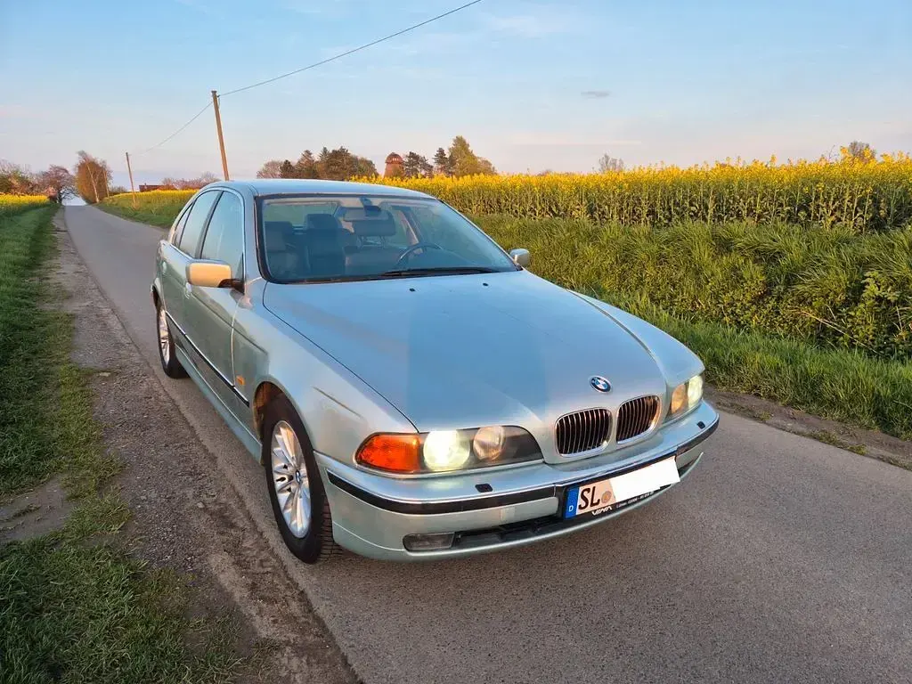Gebraucht BMW 540 Sport Line 286 PS (210 kW) 1998 Silber Limousine