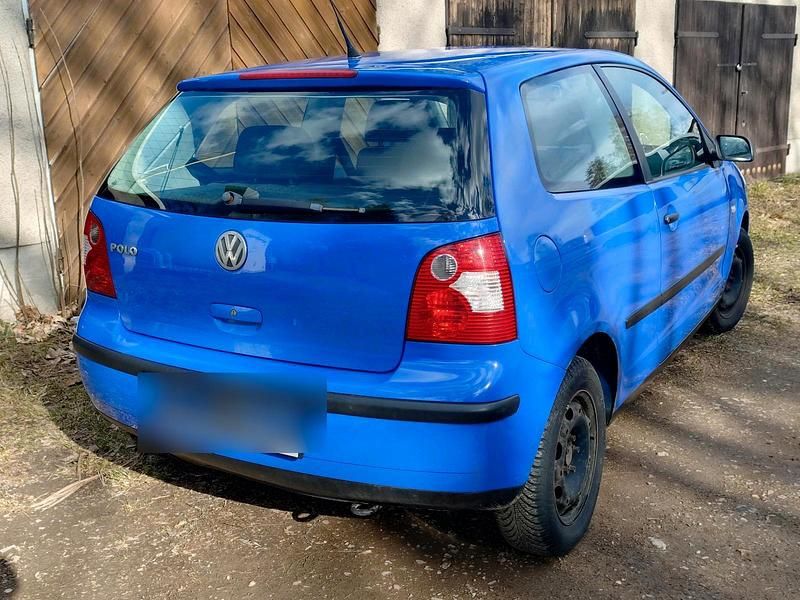 Gebraucht VW Polo 54 PS (39 kW) 2003 Blau Kleinwagen