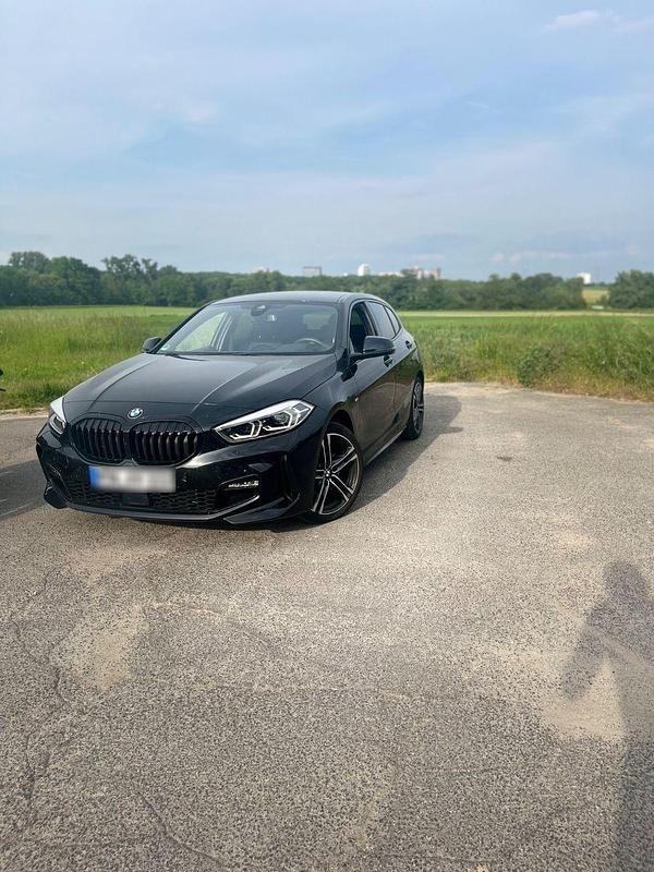 Gebraucht BMW 118 Shadowline 150 PS (110 kW) 2020 Schwarz Kleinwagen