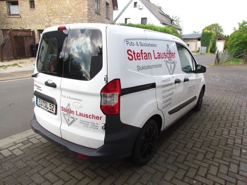 Weiß Gebraucht 2017 Ford Transit Limousine | 9.900 € (Superpreis) - Bild 1/4