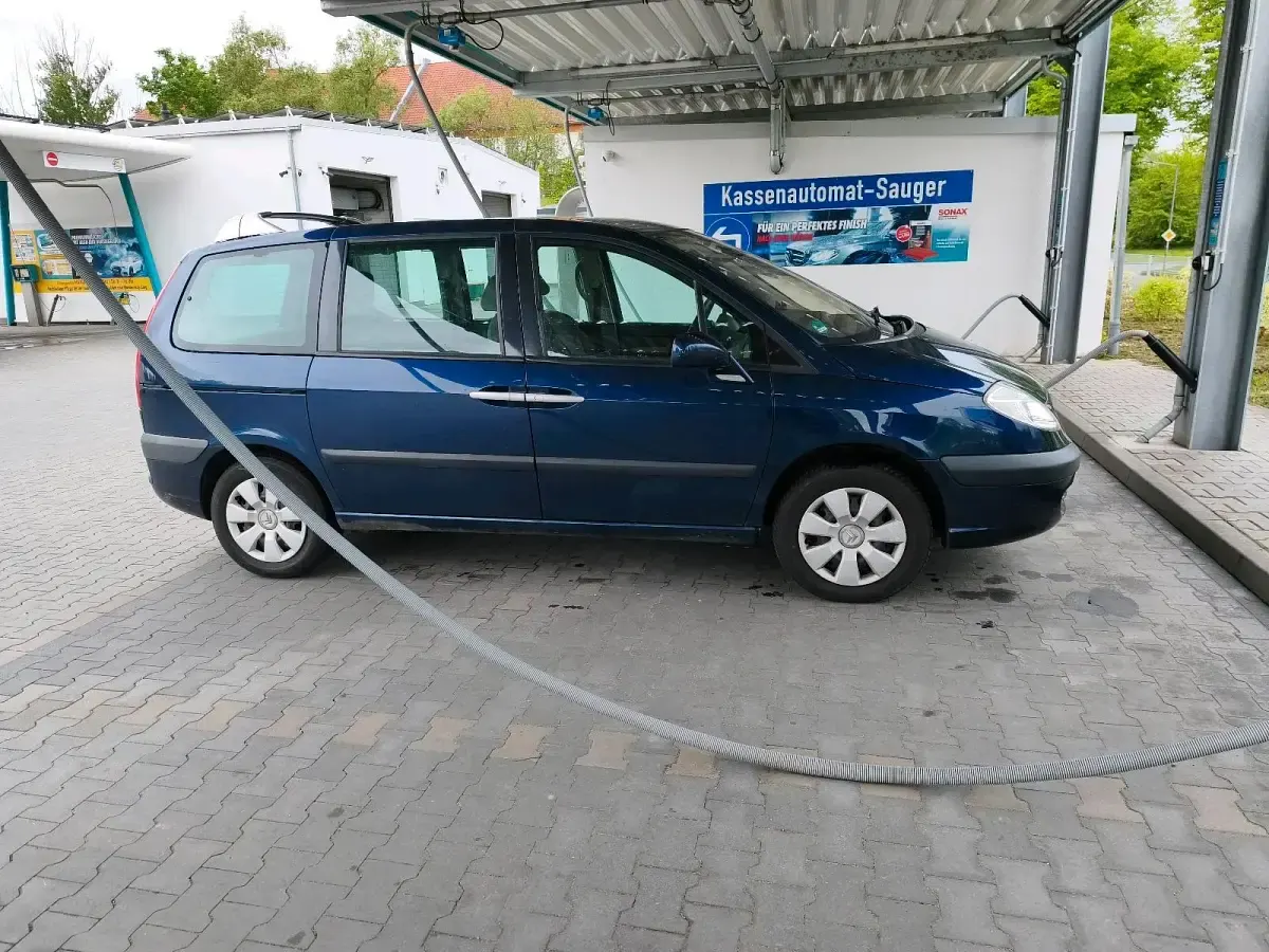 Używany Citroën C8 140 KM (102 kW) 2007 Niebieski Minivan