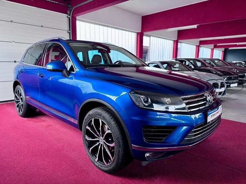 Gebraucht VW Touareg Terrain Tech 262 PS (192 kW) 2014 Blau SUV
