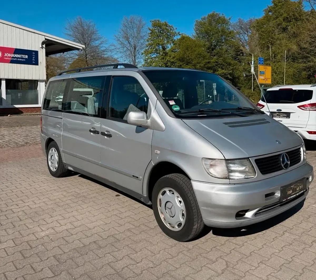 Gebraucht Mercedes Vito 143 PS (105 kW) 1999 Silber Van