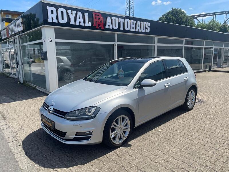 Silber Gebraucht 2014 VW Golf VII Highline Limousine | 11.000 € (Fairer Preis) - Bild 1/4