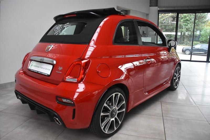 Usata Abarth 595C 165 CV (121 kW) 2022 Rosso Cabrio