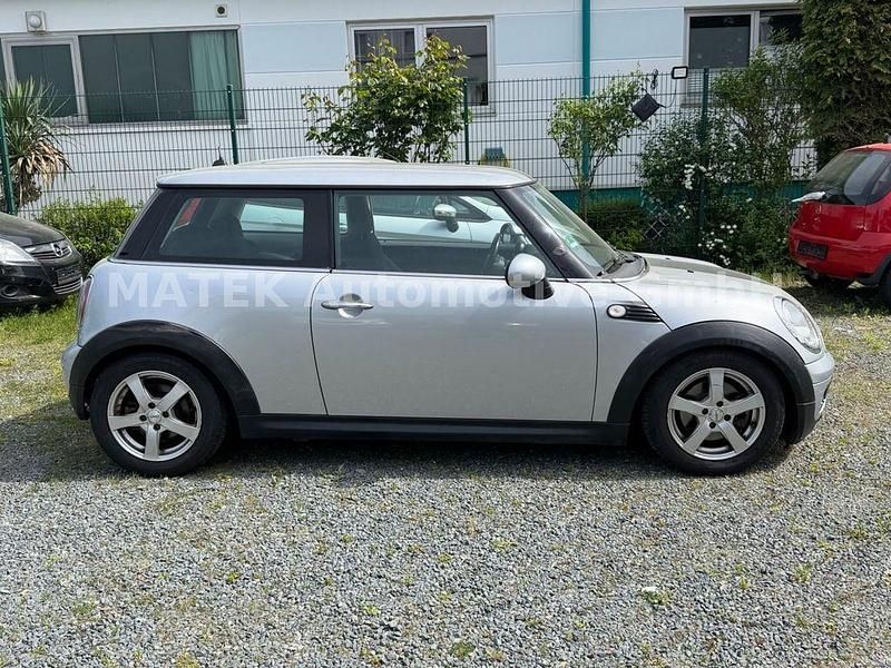 Second-hand Mini ONE 95 CP (69 kW) 2008 Argintiu Hatchback