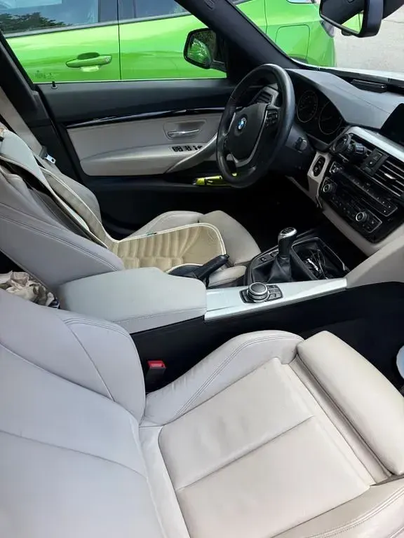 Gebraucht BMW 320 Sport Line 184 PS (135 kW) 2018 Weiß Limousine