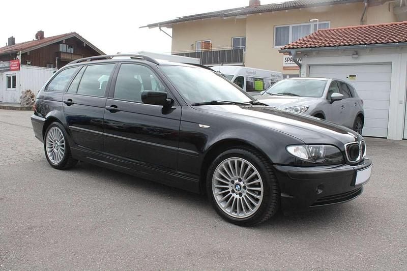 Gebraucht BMW 320 170 PS (125 kW) 2005 Schwarz Kombi
