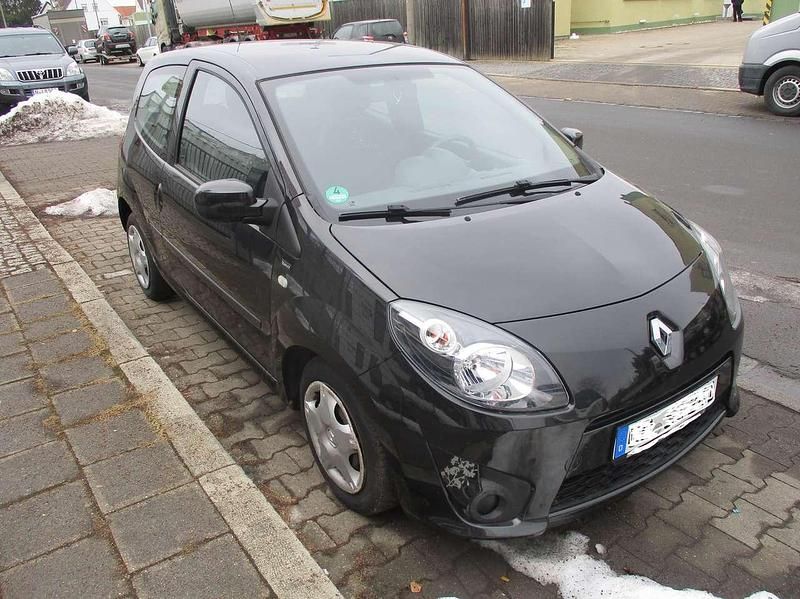 Gebraucht Renault Twingo 75 PS (55 kW) 2012 Perlmuttschwarz Kleinwagen