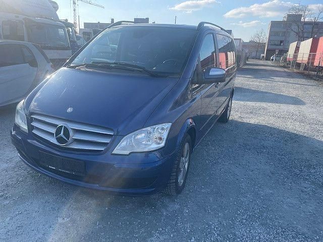 Gebraucht Mercedes Viano Edition 224 PS (164 kW) 2013 Blau Van / Kleinbus