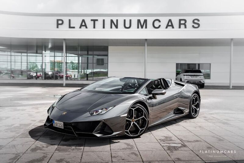 Grau Gebraucht 2022 Lamborghini Huracán Cabrio | 321.915 € - Bild 1/4