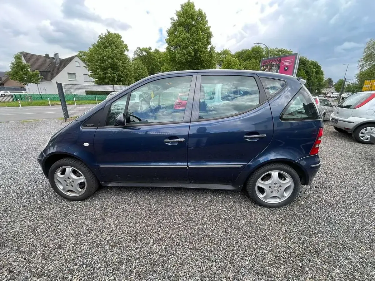 Gebraucht Mercedes A140 Avantgarde 82 PS (60 kW) 2002 Blau Limousine