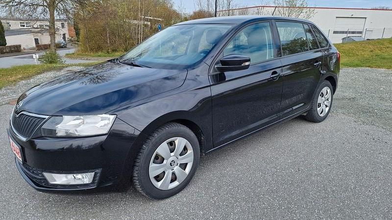 Gebraucht Skoda Rapid 110 PS (80 kW) 2016 Schwarz Kleinwagen