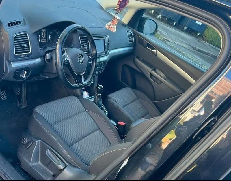 Gebraucht VW Sharan Business 150 PS (110 kW) 2016 Blau Van / Kleinbus