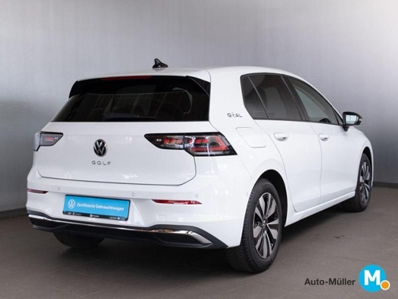 Gebraucht VW Golf VIII Goal 150 PS (110 kW) 2024 Pure white Limousine