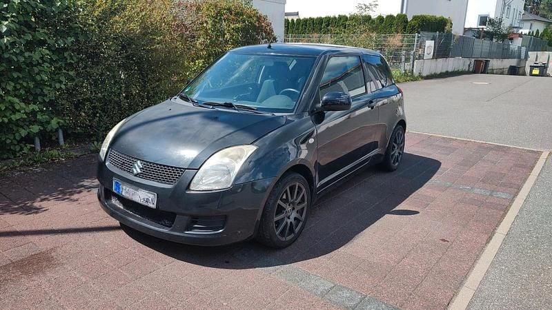 Schwarz Gebraucht 2008 Suzuki Swift Kleinwagen | 2.200 € (Fairer Preis) - Bild 1/4