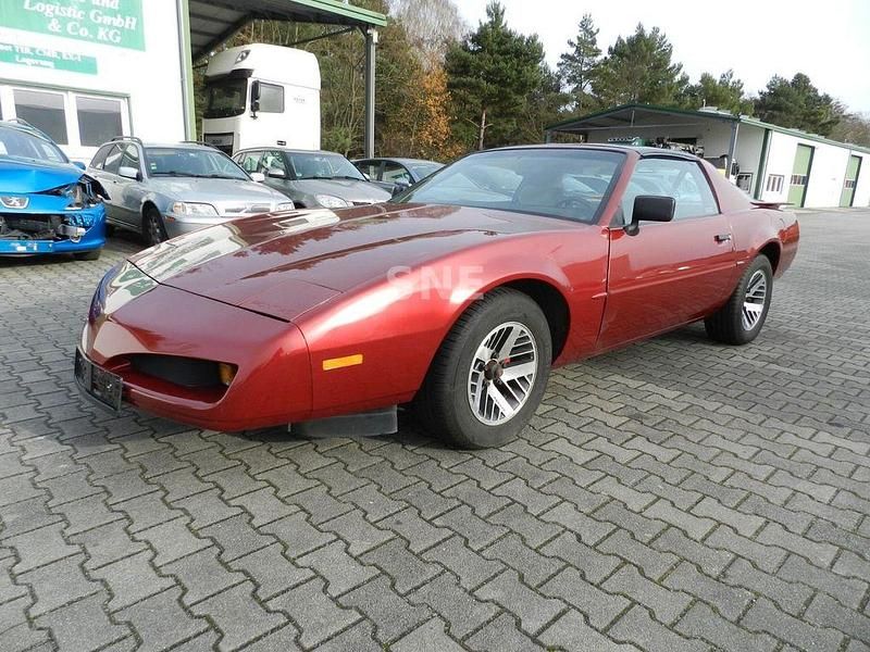 Gebraucht Pontiac Firebird 140 PS (102 kW) 1991 Rot Coupé