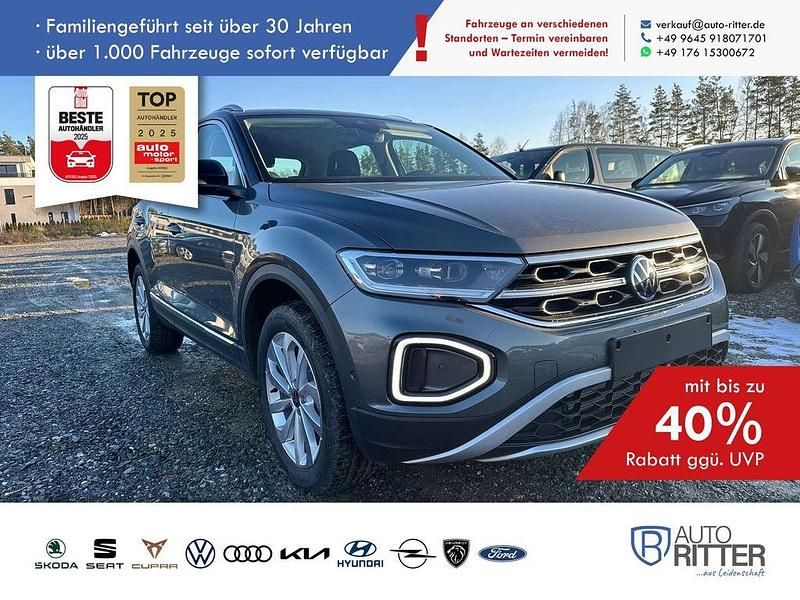 Indiumgrau metallic / da.../gr Neu 2024 VW T-Roc Style SUV | 33.990 € - Bild 1/4