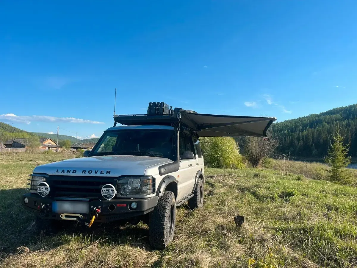 Gebraucht Land Rover Discovery 2 140 PS (102 kW) 2002 Silber SUV