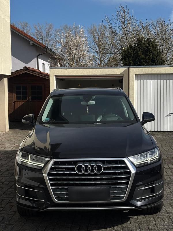 Usata Audi Q7 272 CV (200 kW) 2015 Nero SUV