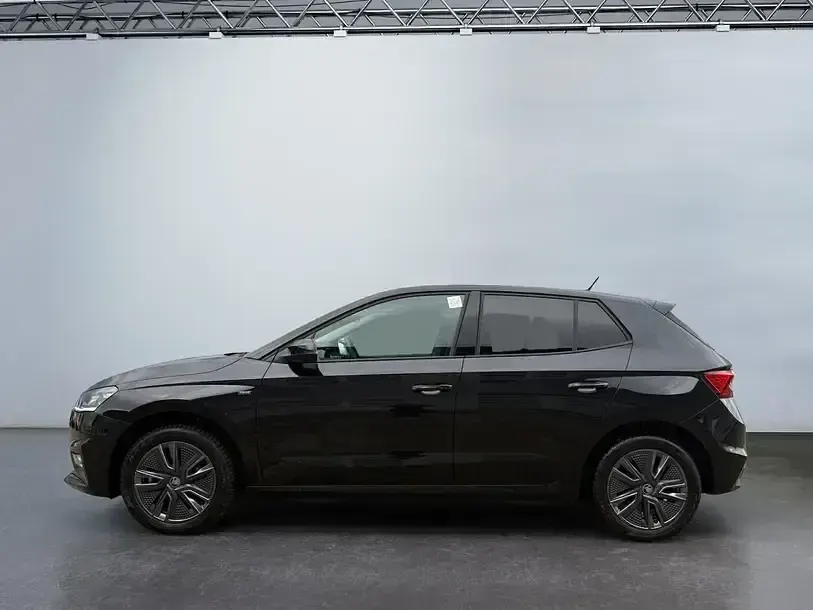 Gebraucht Skoda Fabia Tour 116 PS (85 kW) 2025 Schwarzmagic perleffekt Kleinwagen