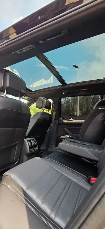 Gebraucht VW Passat R-line 239 PS (175 kW) 2016 Schwarz Kombi