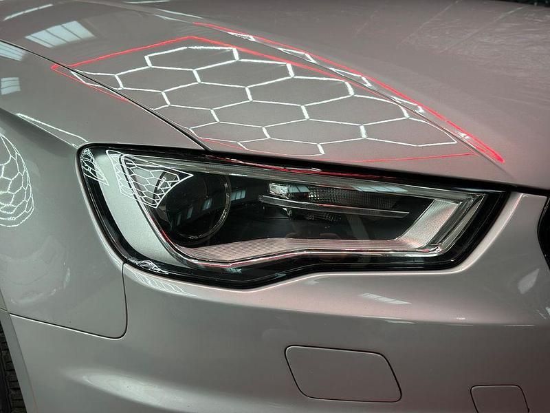 Gebraucht Audi A3 Sport 179 PS (131 kW) 2016 Silber Limousine