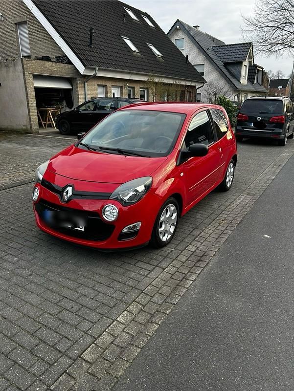 Rot Gebraucht 2012 Renault Twingo Kleinwagen | 2.400 € - Bild 1/4