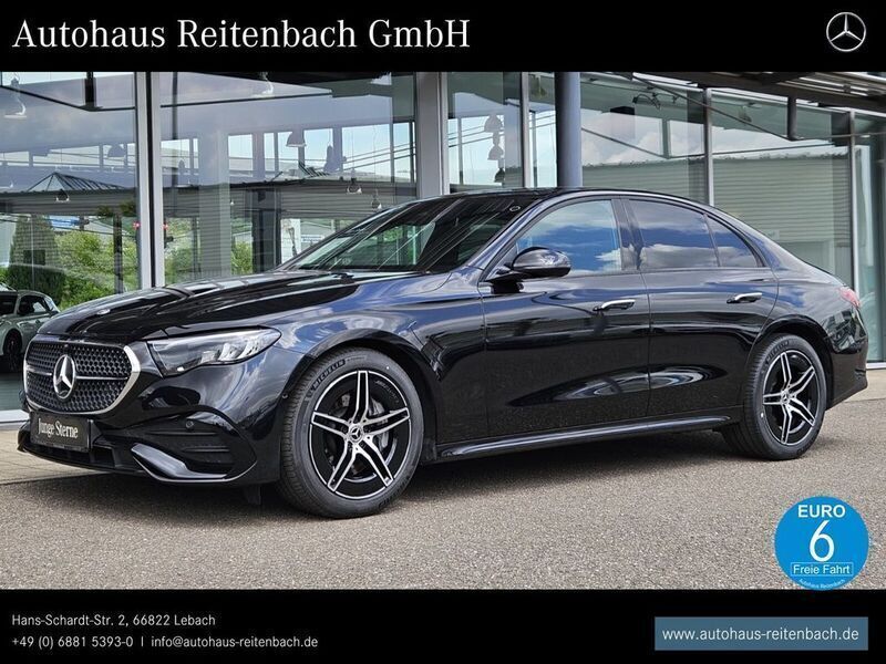 lack obsidianschwarz Gebraucht 2023 Mercedes E200 AMG Limousine | 53.389 € (Teuer) - Bild 1/4