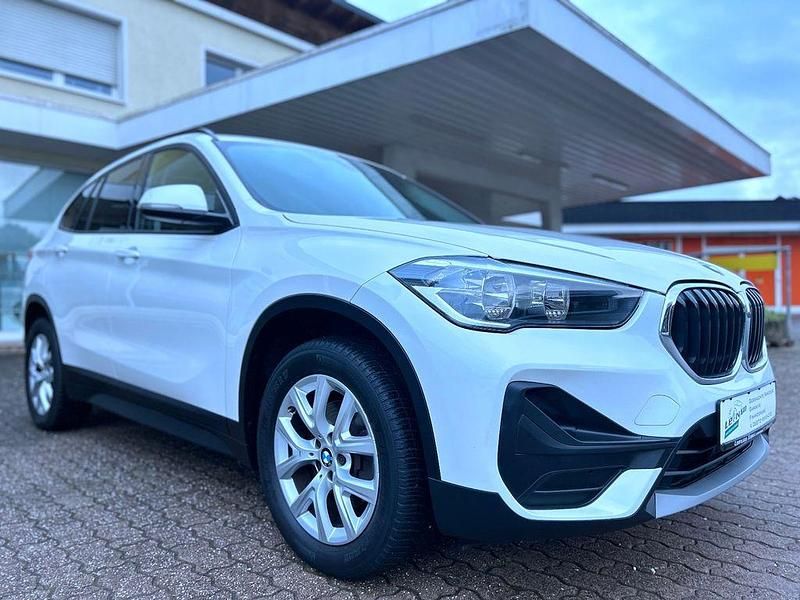Gebraucht BMW X1 Advantage 140 PS (102 kW) 2019 Weiß SUV