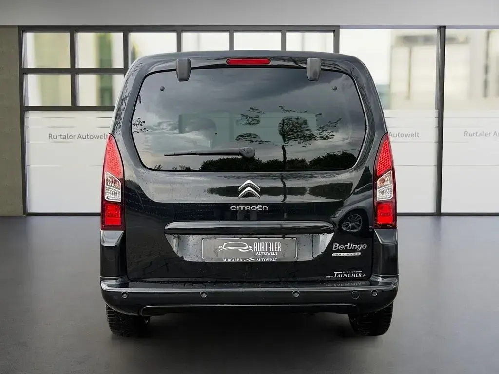 Gebraucht Citroën Berlingo SELECTION 110 PS (80 kW) 2016 Schwarz Van / Kleinbus
