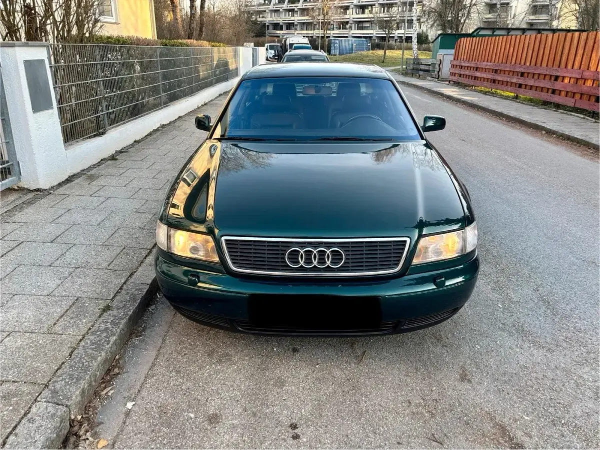 Gebraucht Audi A8 300 PS (220 kW) 1995 Grün Limousine