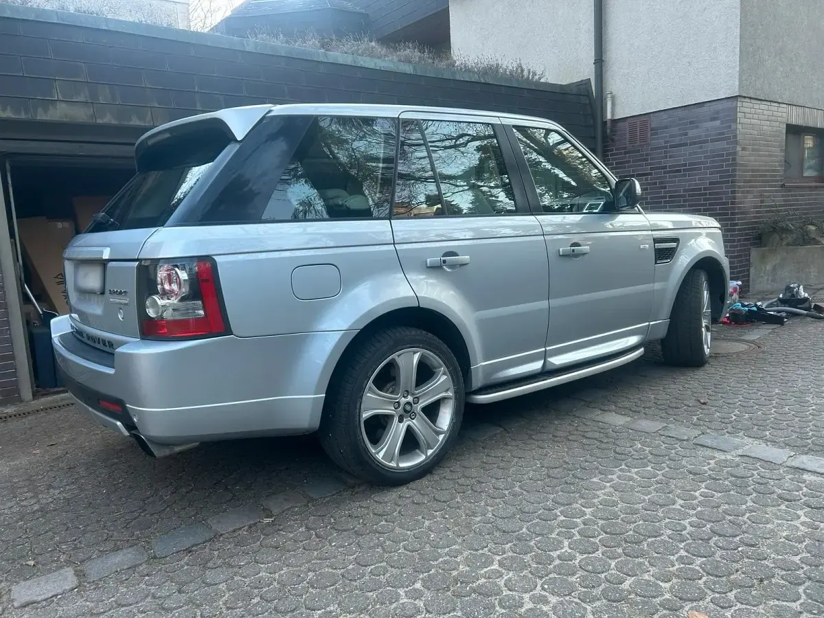 Second-hand Land Rover Range Rover Autobiography 510 CP (375 kW) 2010 Argintiu SUV
