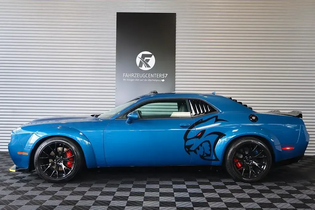 Gebraucht Dodge Challenger 491 PS (361 kW) 2022 Frostbite Coupé