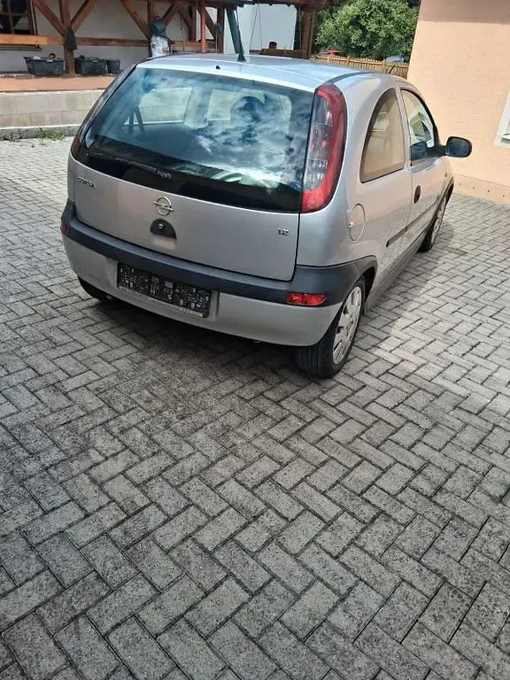 Gebraucht Opel Corsa Elegance 75 PS (55 kW) 2003 Silber Kleinwagen