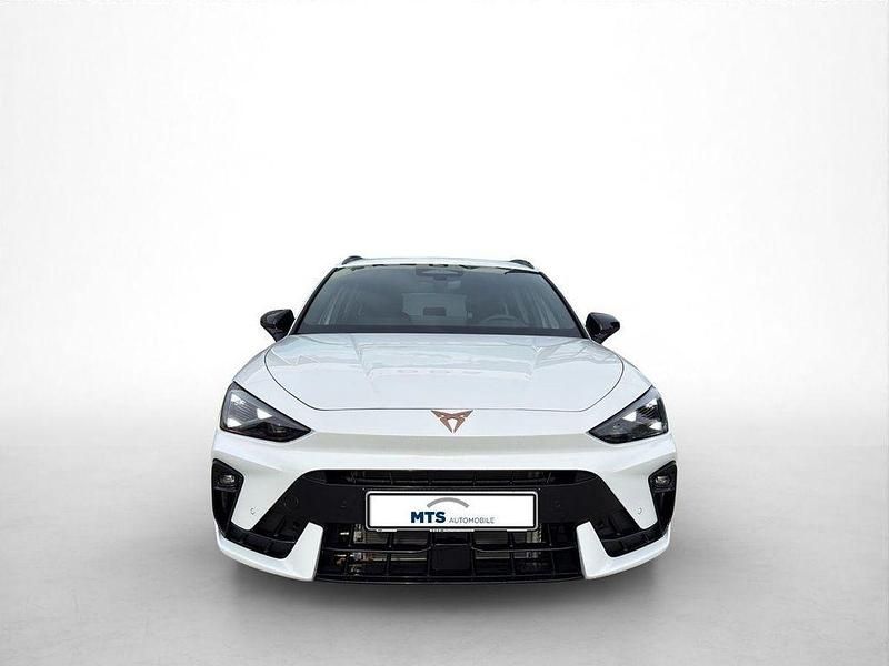 Neu Cupra Leon 150 PS (110 kW) 2026 Weiß Limousine