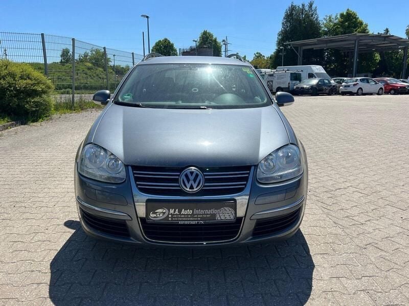 Gebraucht VW Golf VI Comfortline 105 PS (77 kW) 2008 Grau Kleinwagen
