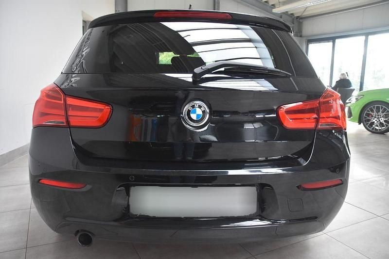 Gebraucht BMW 118 Advantage 136 PS (100 kW) 2016 Schwarz Kleinwagen