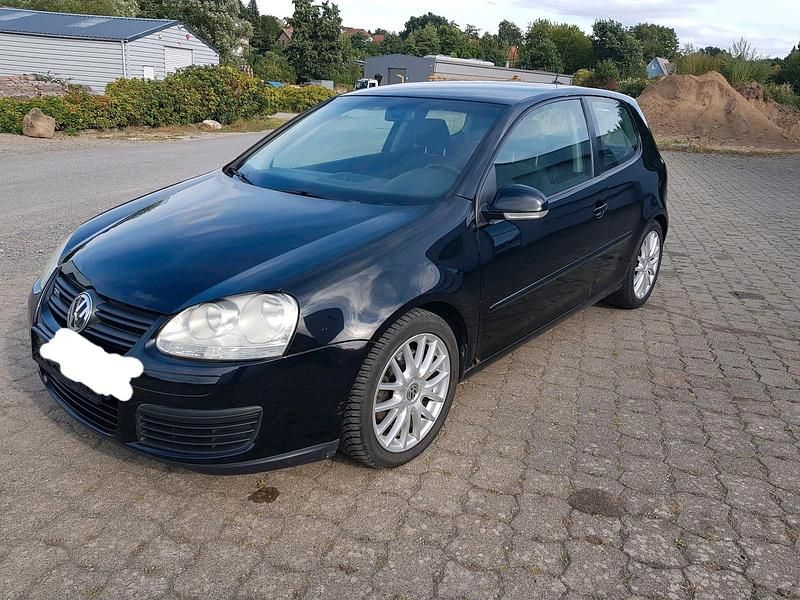 Schwarz Gebraucht 2006 VW Golf Sportline Limousine | 2.950 € (Fairer Preis) - Bild 1/4