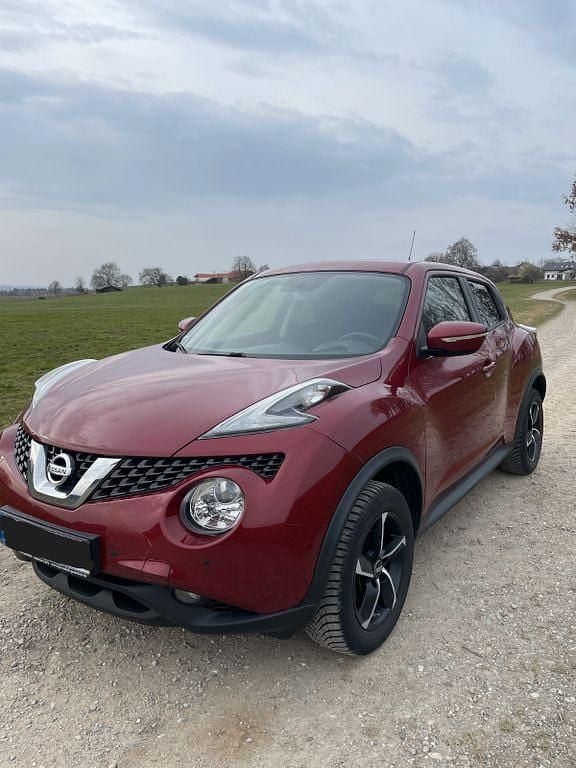 Gebraucht Nissan Juke 116 PS (85 kW) 2016 Rot SUV