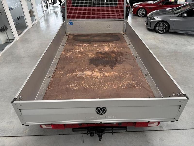 Gebraucht VW Crafter 102 PS (75 kW) 2022 Kirschrot Van