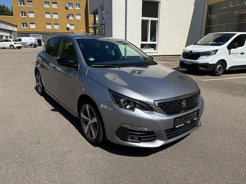 Silber Gebraucht 2019 Peugeot 308 GT-line Limousine | 13.950 € (Etwas zu teuer) - Bild 1/4