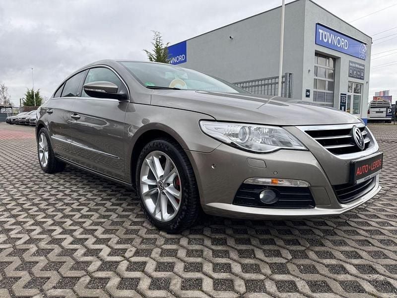 Gebraucht VW CC 160 PS (117 kW) 2010 Braun Limousine