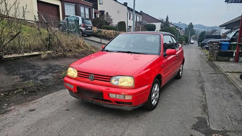 Rot Gebraucht 1997 VW Golf Cabriolet Cabrio | 2.490 € (Guter Preis) - Bild 1/4