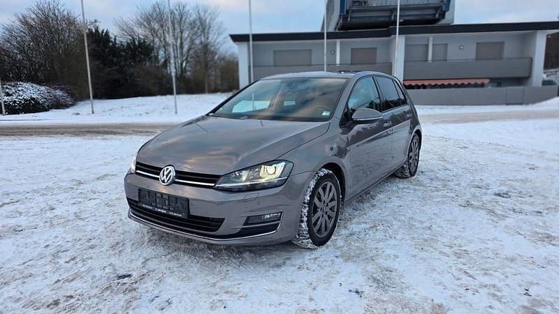 Grau Gebraucht 2013 VW Golf Highline Limousine | 13.499 € (Fairer Preis) - Bild 1/4