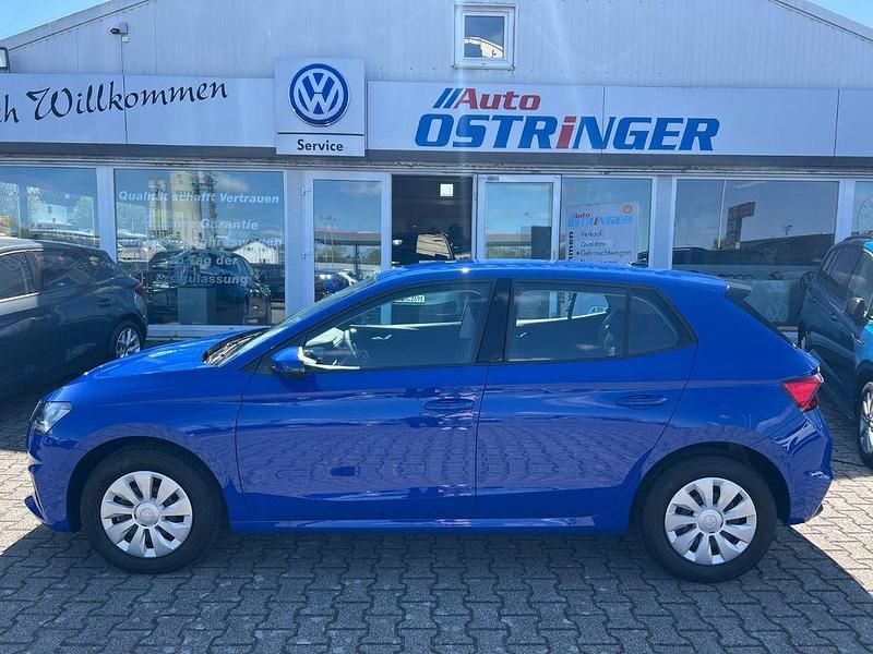 Neu Skoda Fabia Essence 116 PS (85 kW) 2025 Blau Limousine