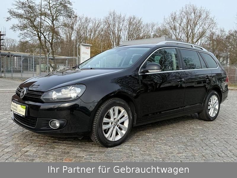 Gebraucht VW Golf VI Style 105 PS (77 kW) 2012 Schwarz Kleinwagen