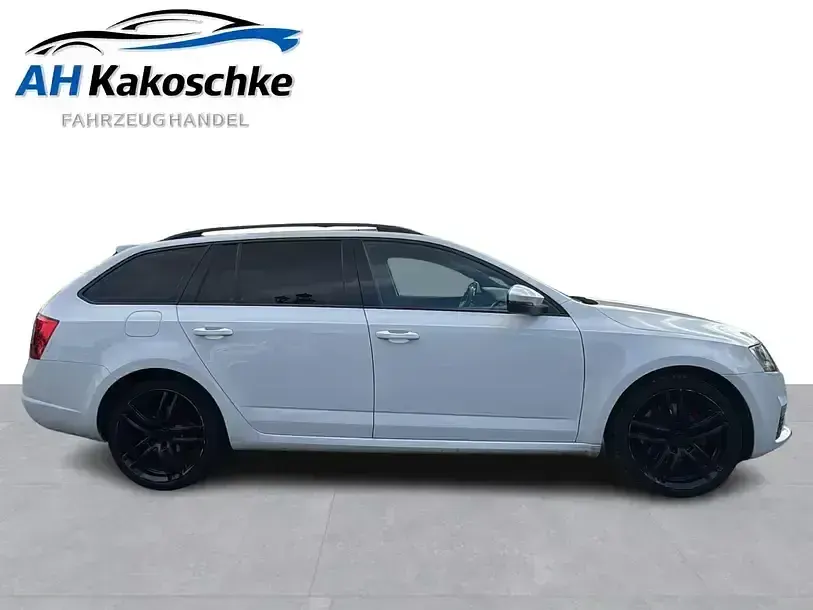 Gebraucht Skoda Octavia RS 184 PS (135 kW) 2016 Candyweiss Kombi